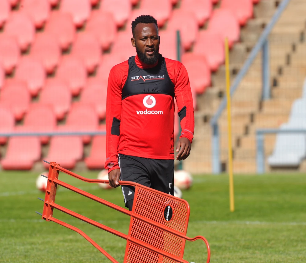 Orlando Pirates dealt a huge blow with regards to striker target